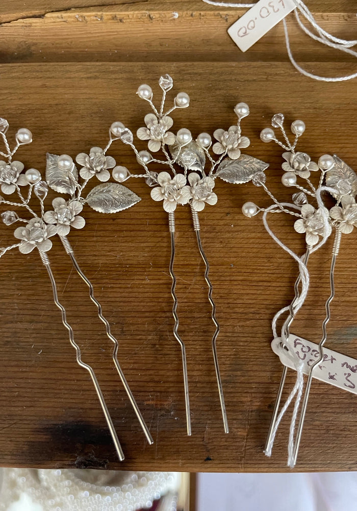 Aurelia Hair Pins