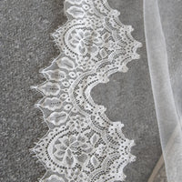 Pilar Veil
