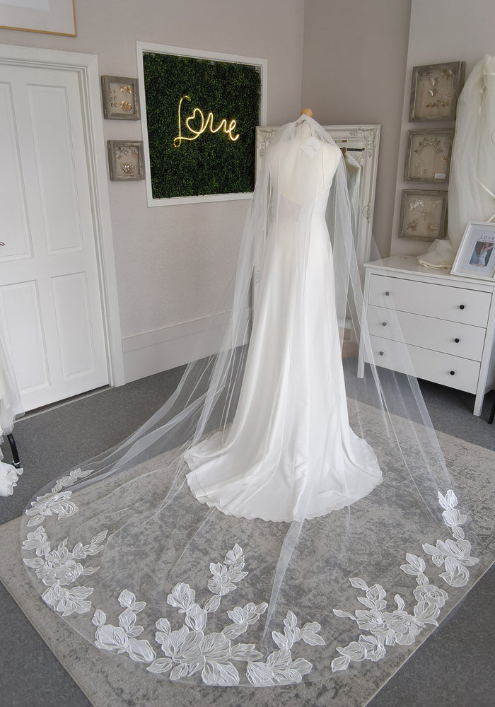 Protea Veil